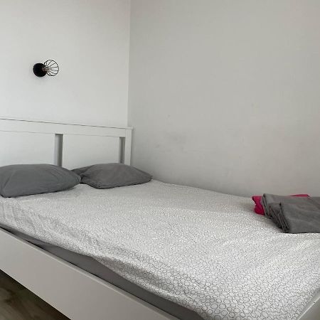 Ferienwohnung 3K Popieluszki 27 Lublin Exterior foto